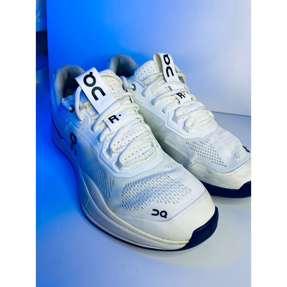 On Running THE ROGER Pro Tennis Shoes White Indigo Mens Sz 11